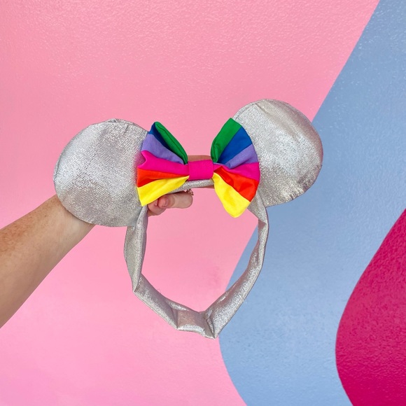 New York Couture Silver 80s Iconic Outfit Remake Rainbow Mouse Ears Tie Headband - Picture 1 of 7